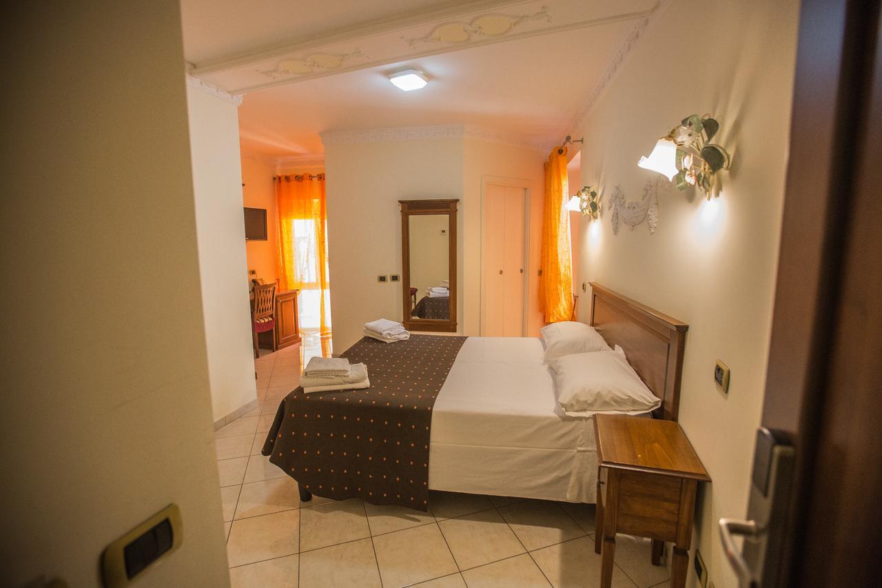 Hotel De Monti روما المظهر الخارجي الصورة