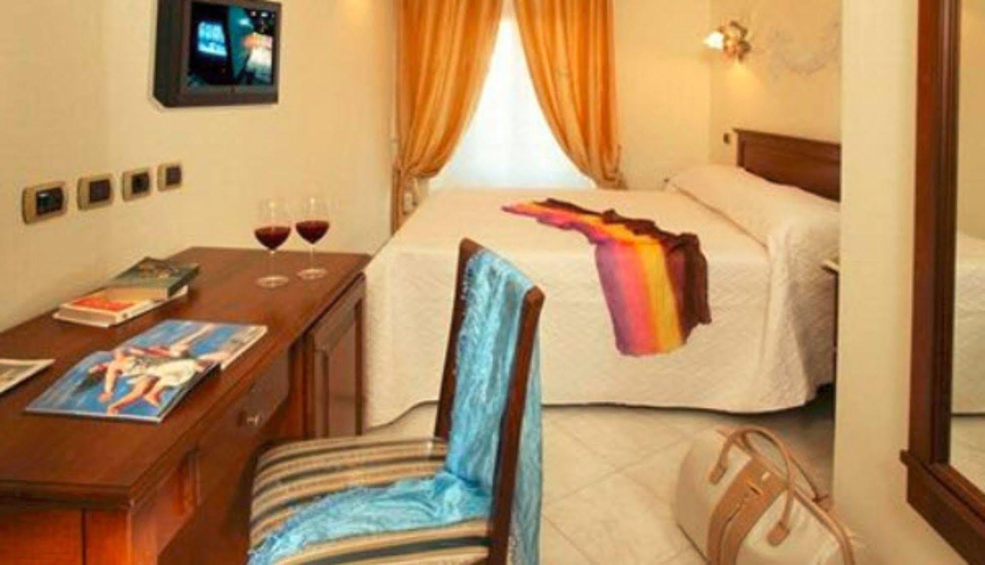 Hotel De Monti روما المظهر الخارجي الصورة